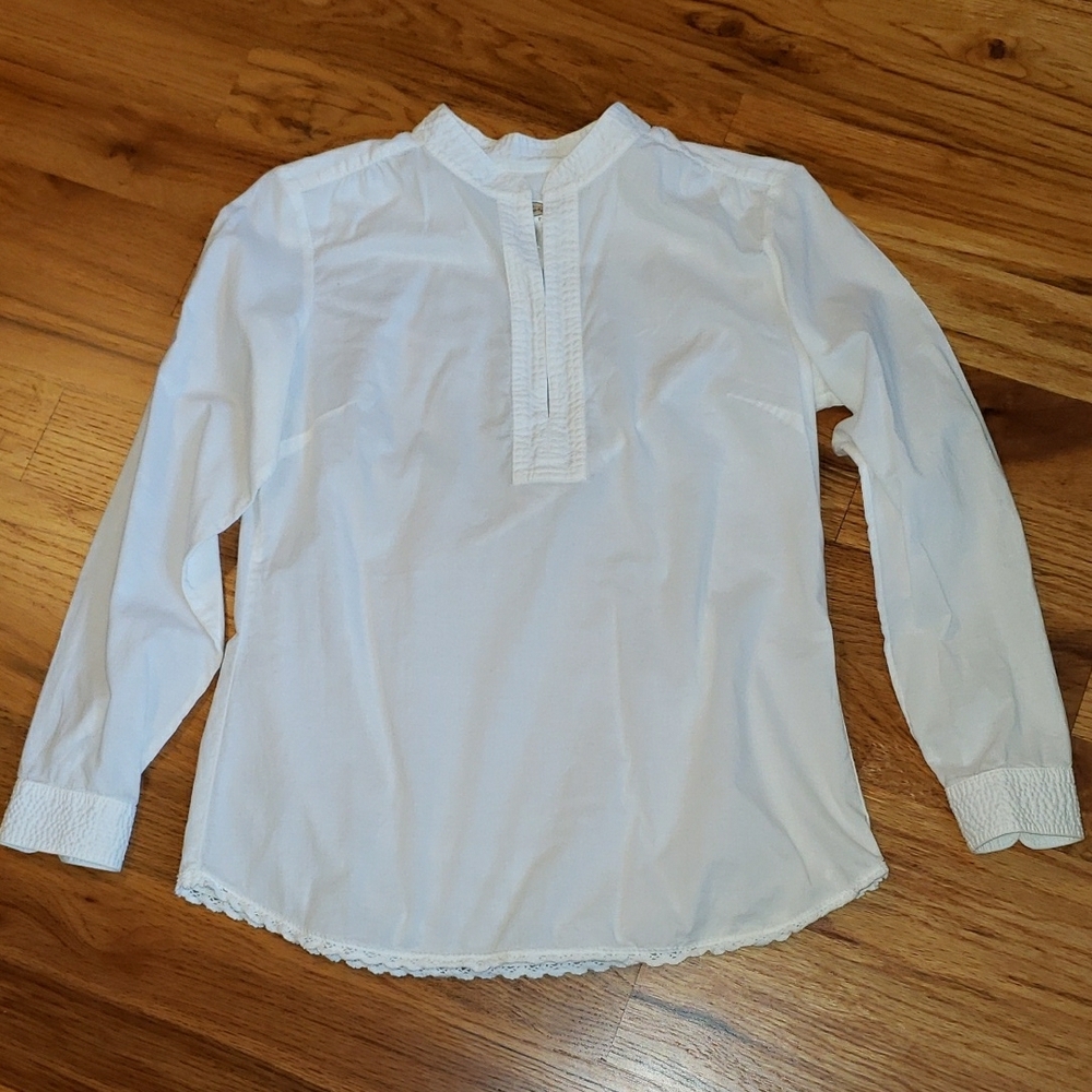 Talbots- Petites: White Long Sleeve Blouse Size: SP